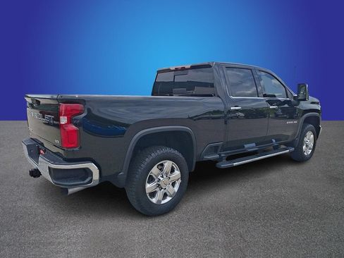 Used 2021 Chevrolet Silverado 2500 LTZ w/ LTZ Premium Package AWD/4WD image 4