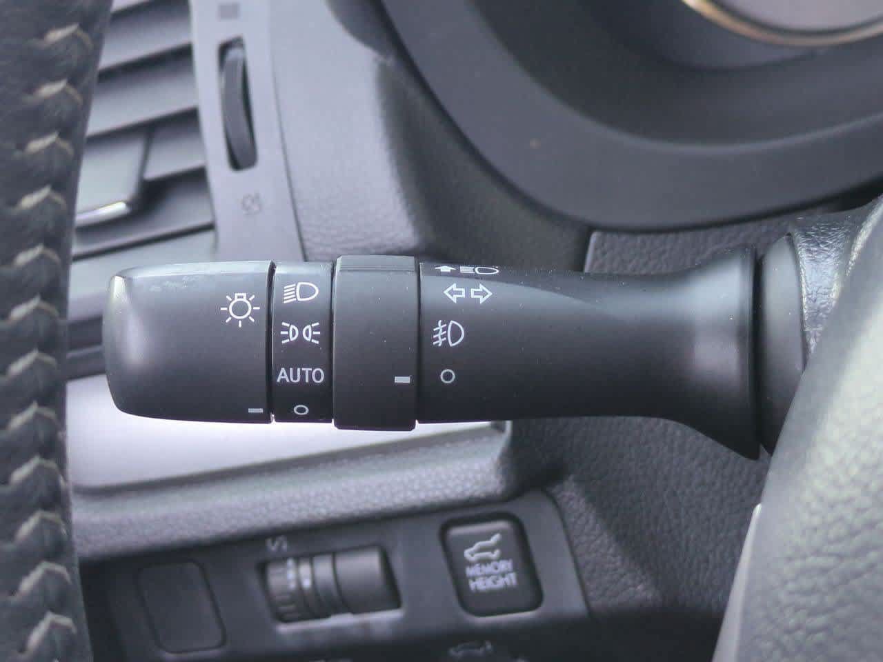 Used 2014 Subaru Forester 2.5i Limited AWD/4WD image 27