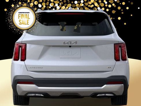 New 2025 Kia Sorento S image 14