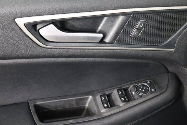 Used 2021 Ford Edge SEL w/ Convenience Package AWD/4WD image 23