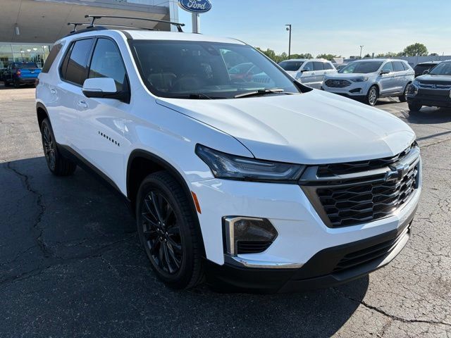 Used 2023 Chevrolet Traverse RS AWD/4WD image 11