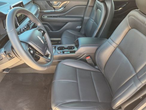 Used 2022 Lincoln Corsair AWD w/ Equipment Group 101A image 13