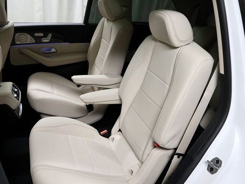 Certified 2026 Mercedes-Benz GLS 450 4MATIC image 12