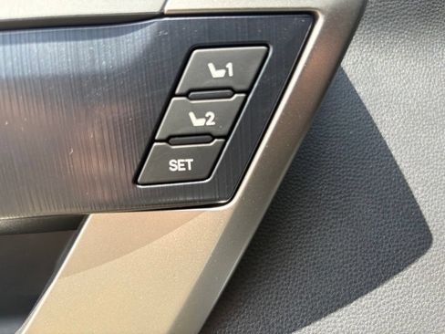 New 2026 Toyota Tundra Platinum AWD/4WD image 44