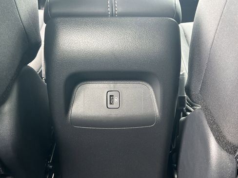 Certified 2025 Nissan Sentra SV FWD image 17