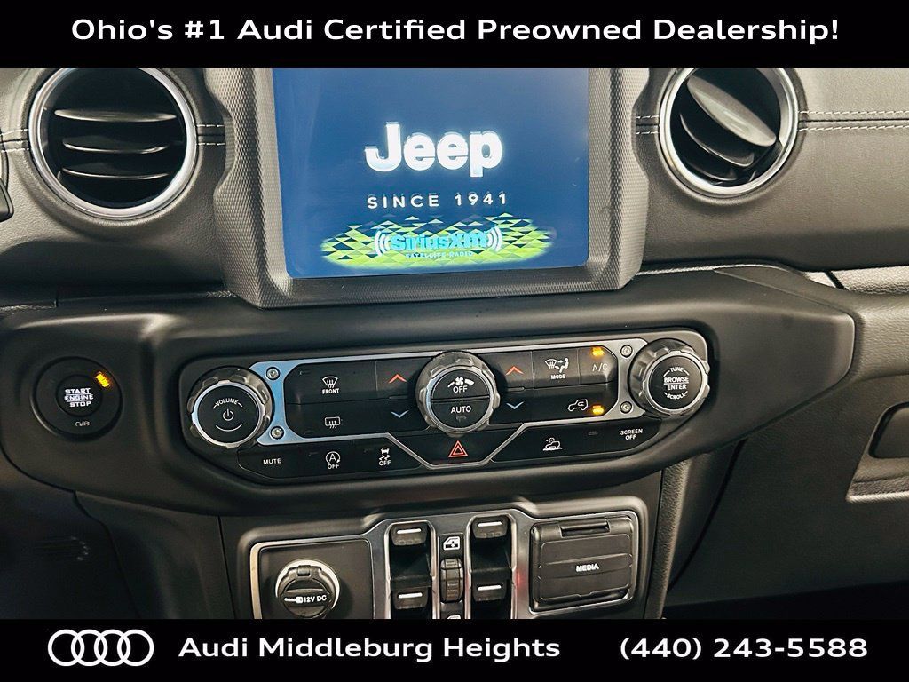 Used 2021 Jeep Wrangler Unlimited Sahara AWD/4WD image 14