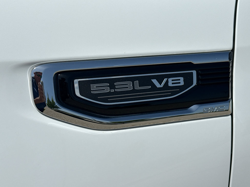 Used 2024 GMC Sierra 1500 SLT w/ SLT Premium Plus Package AWD/4WD image 8