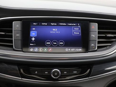 Used 2023 Buick Enclave Essence w/ Experience Buick Package image 22