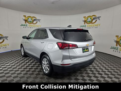 Certified 2022 Chevrolet Equinox LS w/ LS Convenience Package image 6