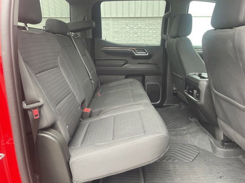 Used 2023 Chevrolet Silverado 1500 LT w/ Z71 Off-Road Package image 16