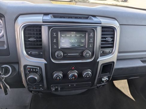 Used 2015 RAM 1500 Classic SLT AWD/4WD image 15