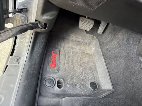 Used 2023 Jeep Wrangler Unlimited Rubicon 4xe w/ Cold Weather Group image 27