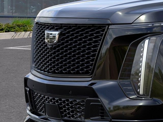 New 2026 Cadillac Escalade V w/ LPO, ONYX Package AWD/4WD image 13