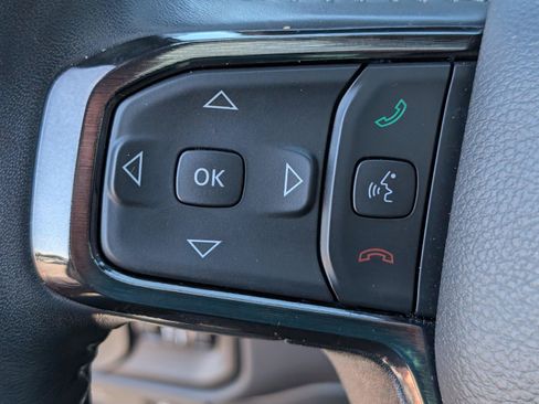 Used 2022 RAM 1500 Limited RWD image 19