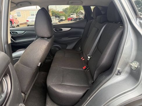 Used 2018 Nissan Rogue Sport S AWD/4WD image 14