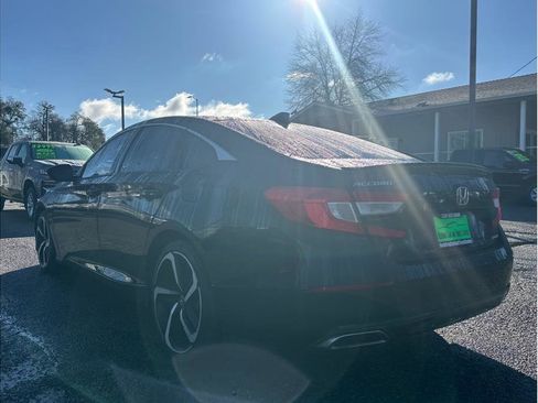 Used 2019 Honda Accord Sport image 5