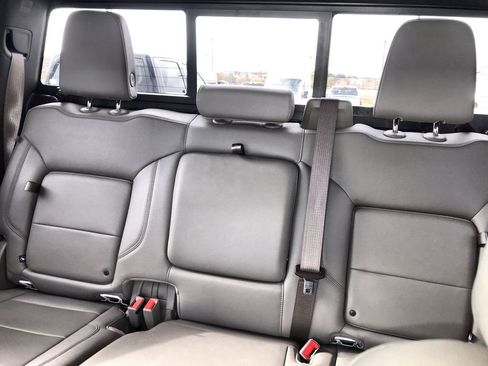 Used 2024 Chevrolet Silverado 2500 LTZ w/ LTZ Convenience Package AWD/4WD image 22