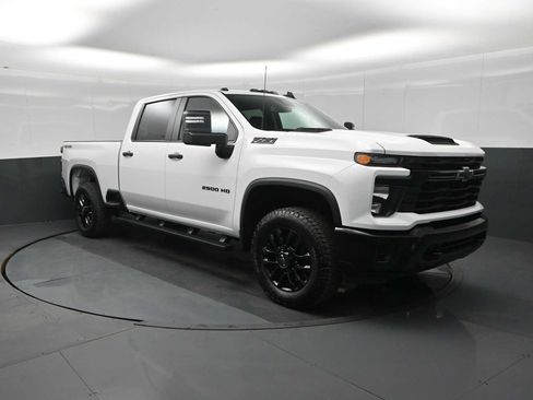 New 2026 Chevrolet Silverado 2500 Custom w/ Custom Value Package image 2