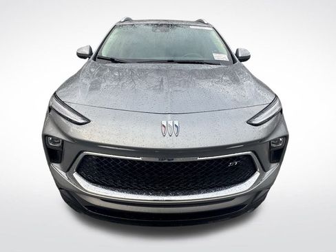 Used 2024 Buick Encore GX Sport Touring w/ Comfort Package image 12