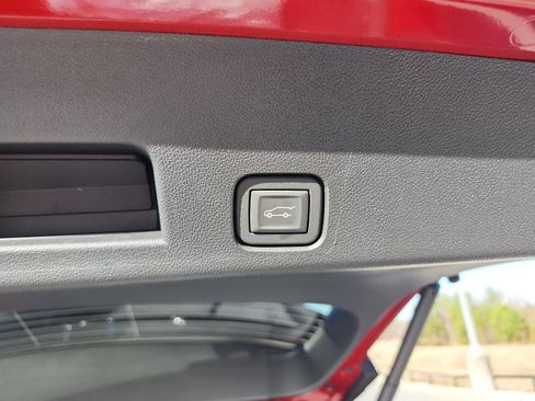 New 2026 GMC Acadia Elevation image 8