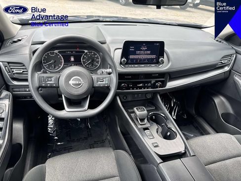 Used 2024 Nissan Rogue SV FWD image 9