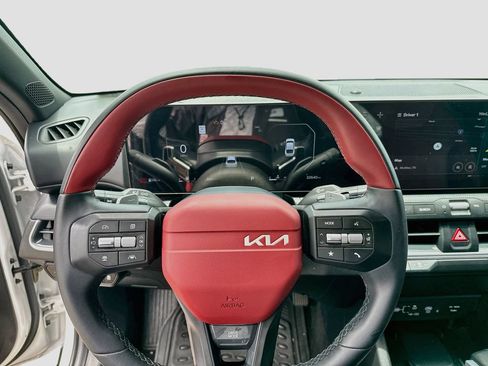 Used 2025 Kia K4 GT-Line w/ GT-Line Premium Package FWD image 14