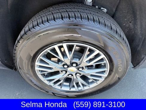 Used 2024 Chevrolet Traverse LT AWD/4WD image 24