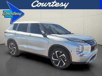 Used 2024 Mitsubishi Outlander SE FWD video 1