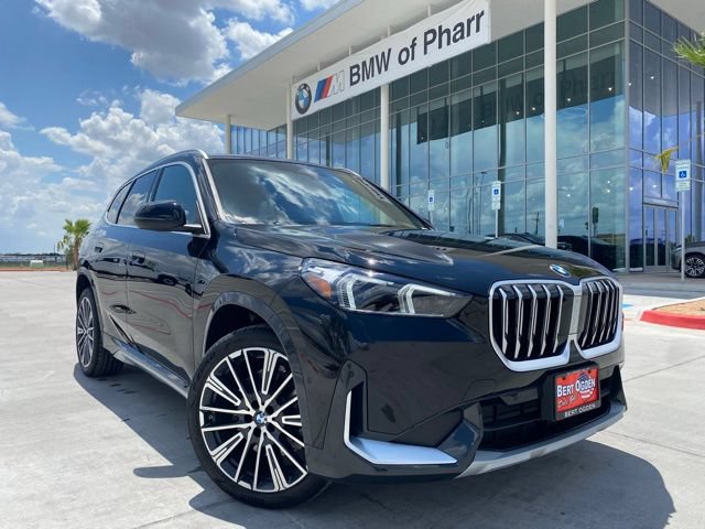 New 2026 BMW X1 xDrive28i w/ Convenience Package AWD/4WD image 1