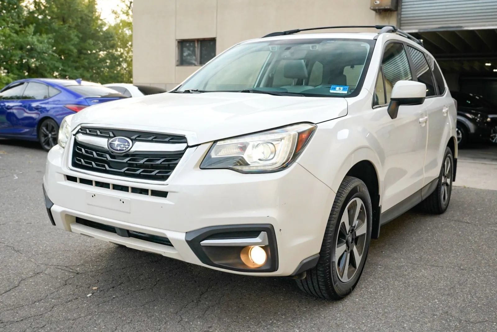Used 2018 Subaru Forester 2.5i Limited AWD/4WD image 9