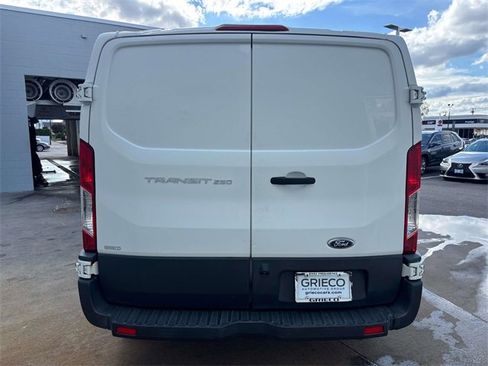 Used 2017 Ford Transit 250 130 Low Roof image 5