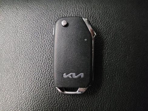 Used 2023 Kia Forte LXS FWD image 32