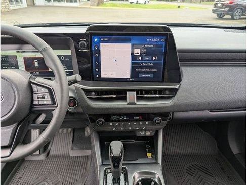 Used 2026 Subaru Outback Limited AWD/4WD image 62