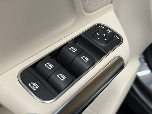 Certified 2026 Mercedes-Benz GLA 250 image 21