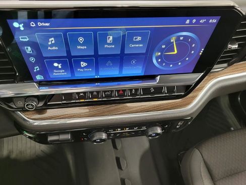 Used 2024 Chevrolet Silverado 1500 RST image 7