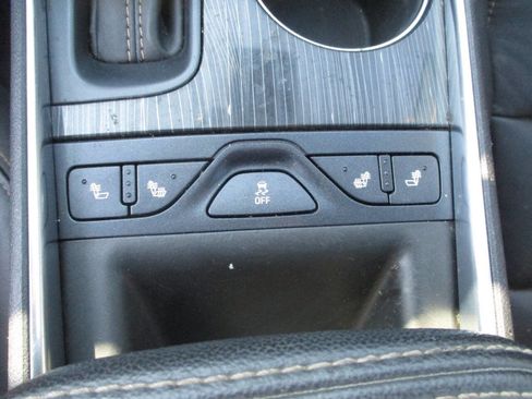 Used 2017 Chevrolet Impala LT w/ Leather Package image 13