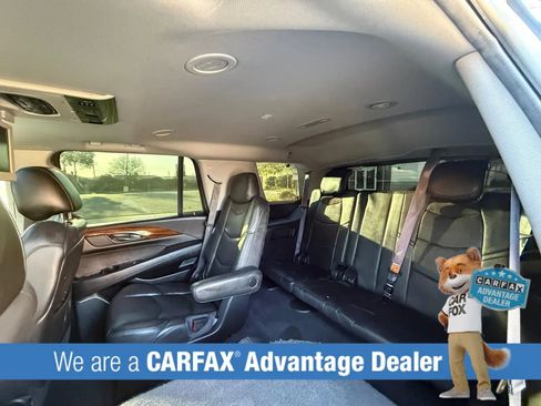 Used 2016 Cadillac Escalade Premium RWD image 27