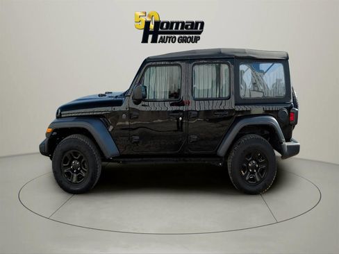 Used 2022 Jeep Wrangler Unlimited Sport image 2