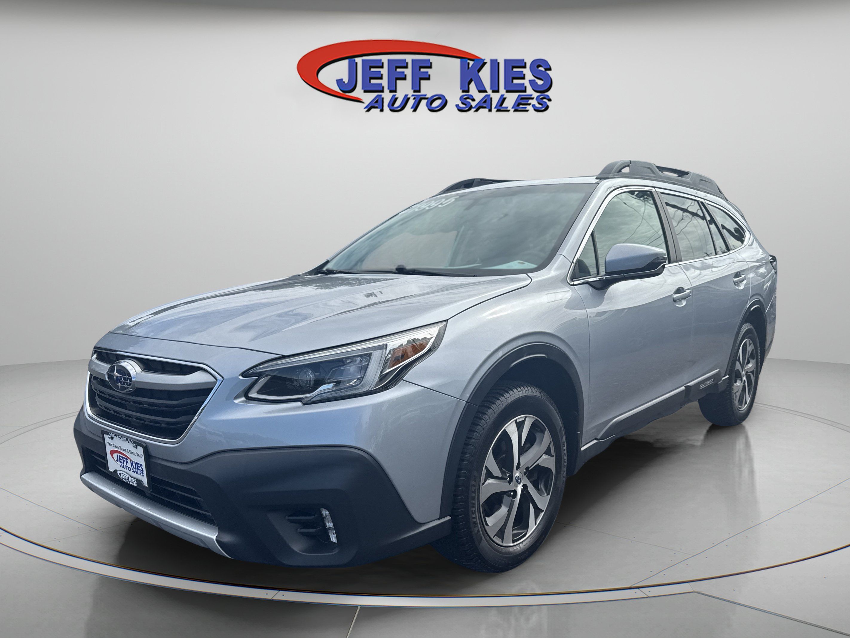 Used 2021 Subaru Outback Limited AWD/4WD image 1