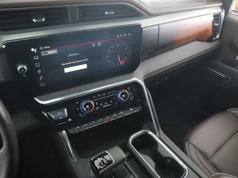 Used 2022 GMC Sierra 1500 Denali image 27