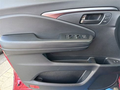 Certified 2022 Honda Passport EX-L image 19