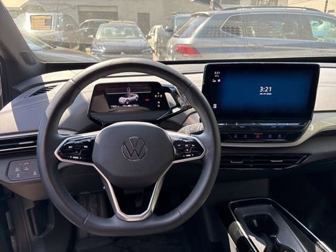 Used 2023 Volkswagen ID.4 S RWD image 6