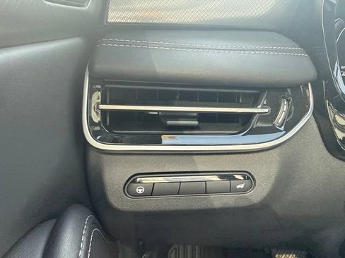 Certified 2025 INFINITI QX60 Luxe w/ Black Edition AWD/4WD image 23