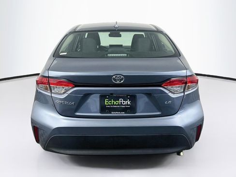 Used 2025 Toyota Corolla LE FWD image 7