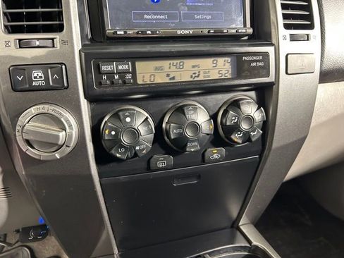 Used 2008 Toyota 4Runner Sport image 32