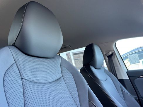 New 2026 Volkswagen Tiguan SE image 17