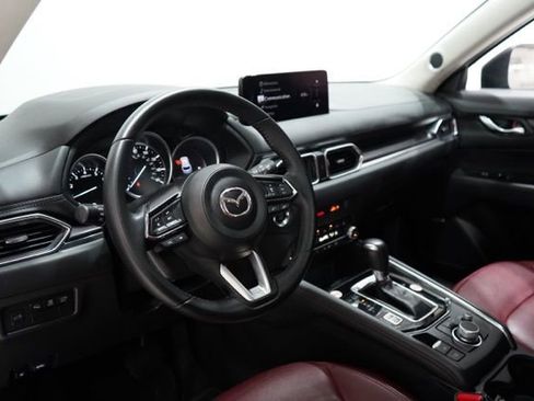 Used 2025 MAZDA CX-5 Carbon Edition image 16