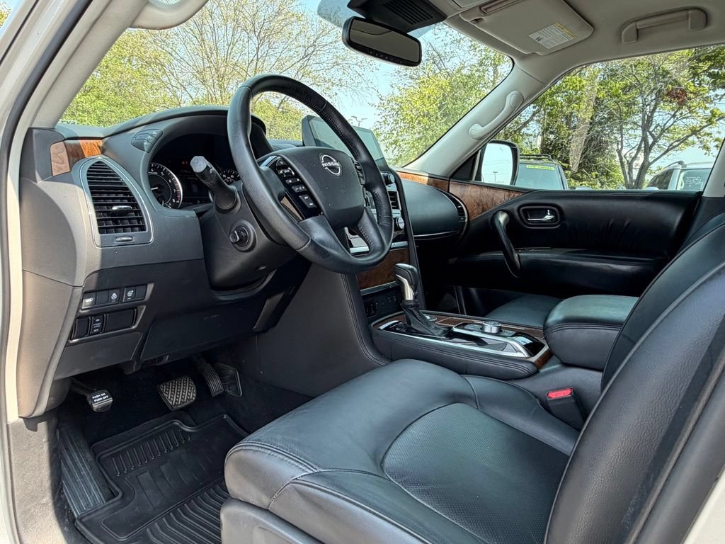 Used 2023 Nissan Armada SL w/ Captain's Chairs Package RWD image 10