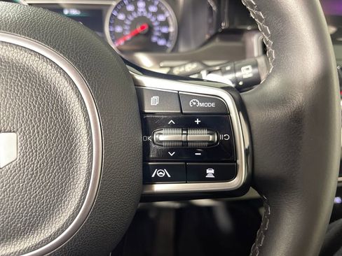 Used 2023 Kia Sorento EX image 29