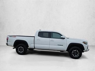 Used 2023 Toyota Tacoma TRD Off-Road w/ Black Out Package (TMS) AWD/4WD video 4